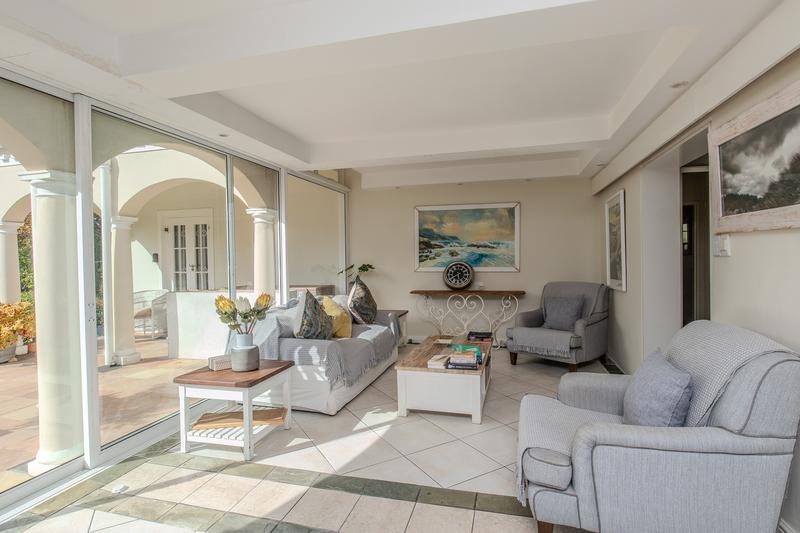 To Let 3 Bedroom Property for Rent in Constantia Western Cape